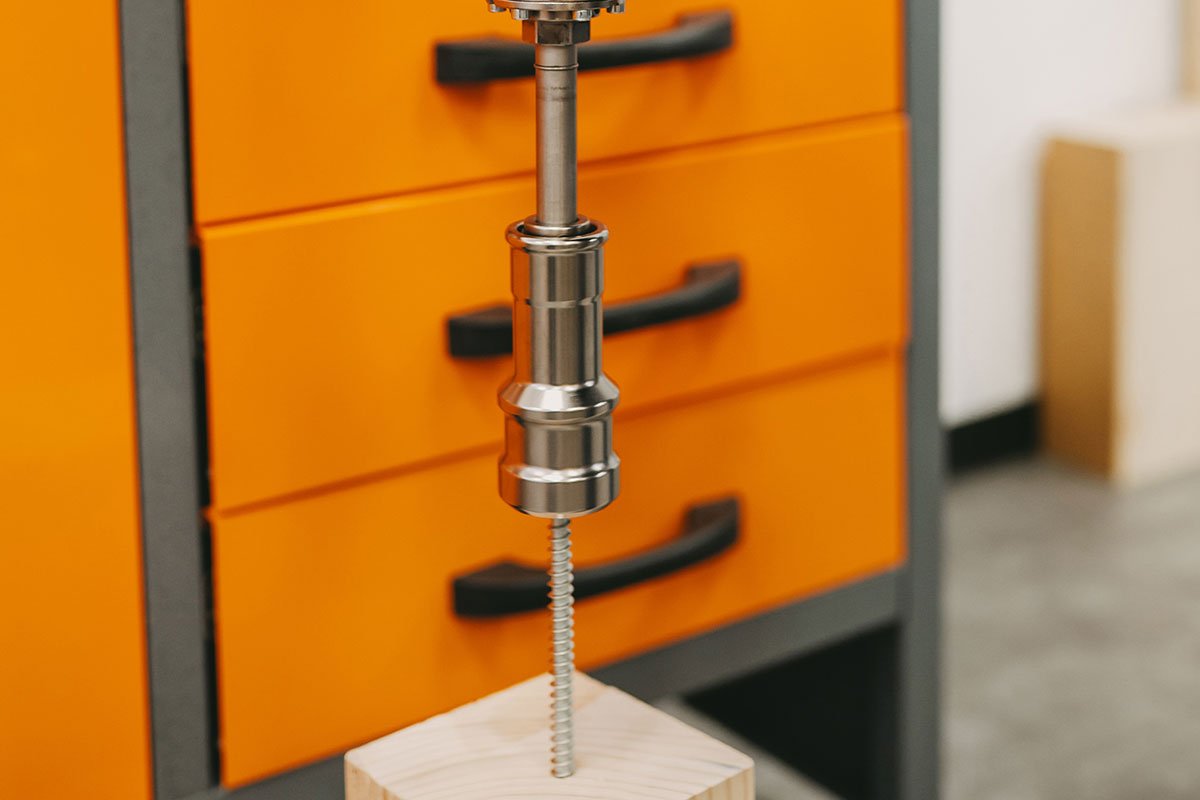 Einschraubwerkzeug mit BG Bau Förderung 2026 sichern