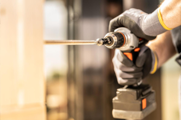 Vollgewindeschrauben und ihre Funktionen im Holzbau